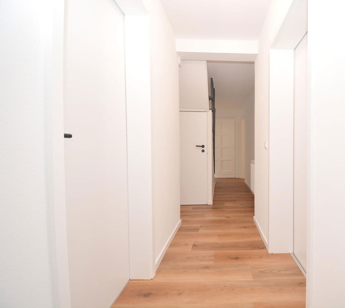 Prodej domu 122 m², pozemek 116 m², Hauptstraße 21, Ebersdorf b.Coburg, Bavorsko Prodej domu 122 m², pozemek 116 m², Hauptstraße 21, Ebersdorf b.Coburg, Bavorsko