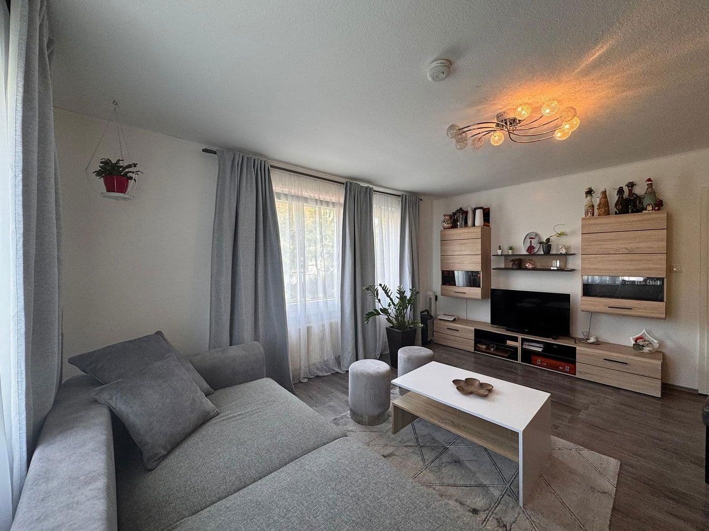 Prodej domu 200 m², pozemek 913 m², Gifhorn, Dolní Sasko Prodej domu 200 m², pozemek 913 m², Gifhorn, Dolní Sasko