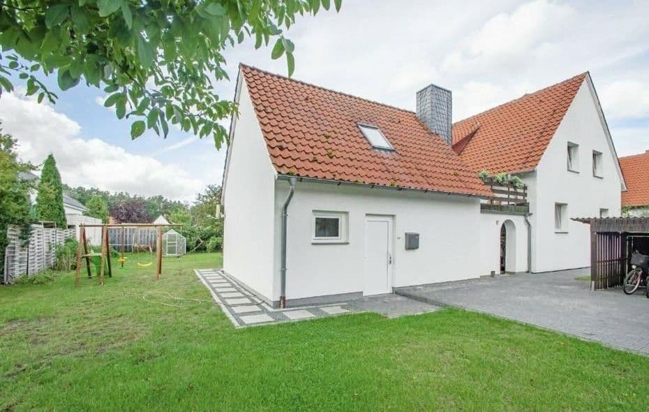 Prodej domu 200 m², pozemek 913 m², Gifhorn, Dolní Sasko Prodej domu 200 m², pozemek 913 m², Gifhorn, Dolní Sasko