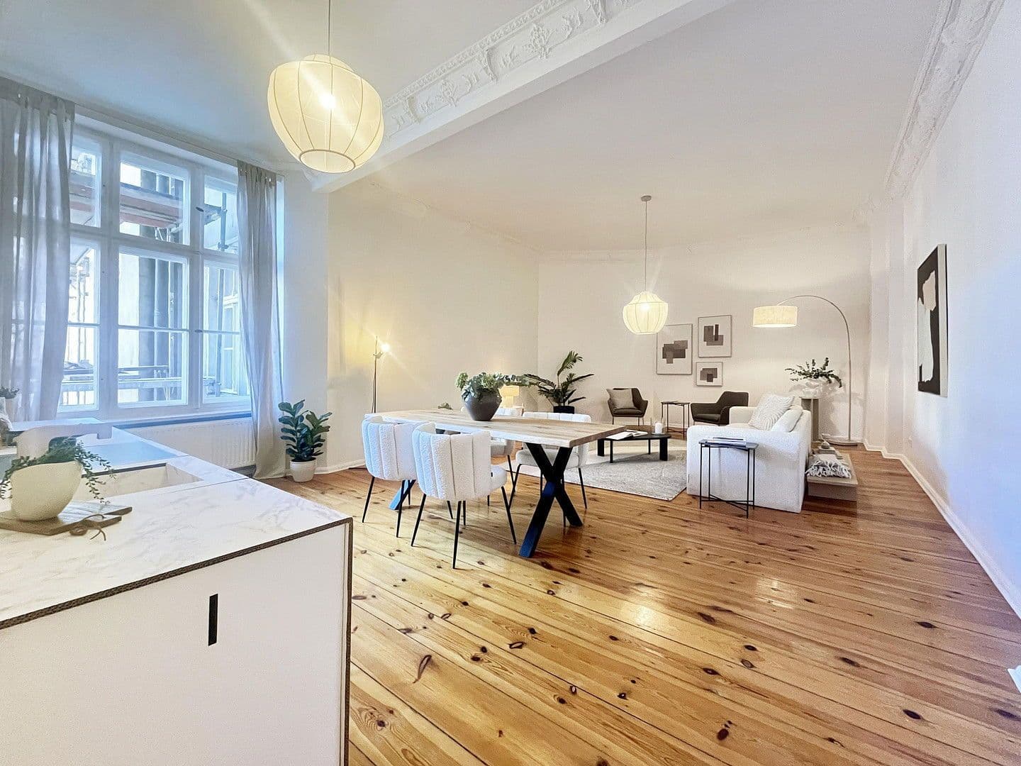 Prodej bytu 2+1 74 m², Rönnestraße 4, Berlin, Berlín Prodej bytu 2+1 74 m², Rönnestraße 4, Berlin, Berlín