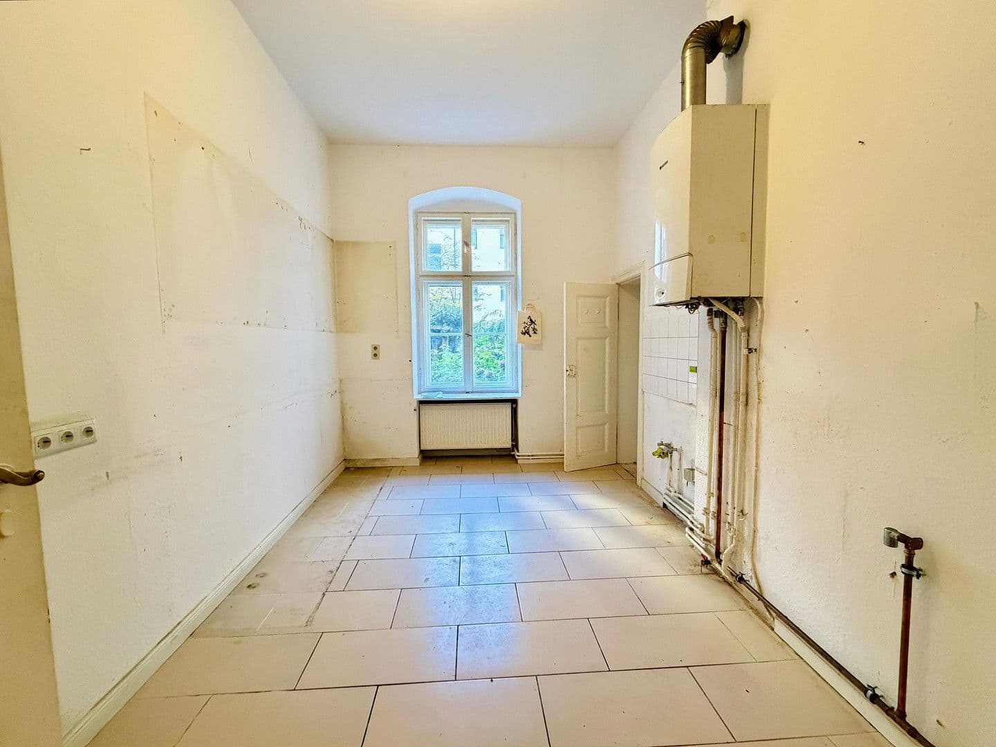 Prodej bytu 2+1 74 m², Rönnestraße 4, Berlin, Berlín Prodej bytu 2+1 74 m², Rönnestraße 4, Berlin, Berlín