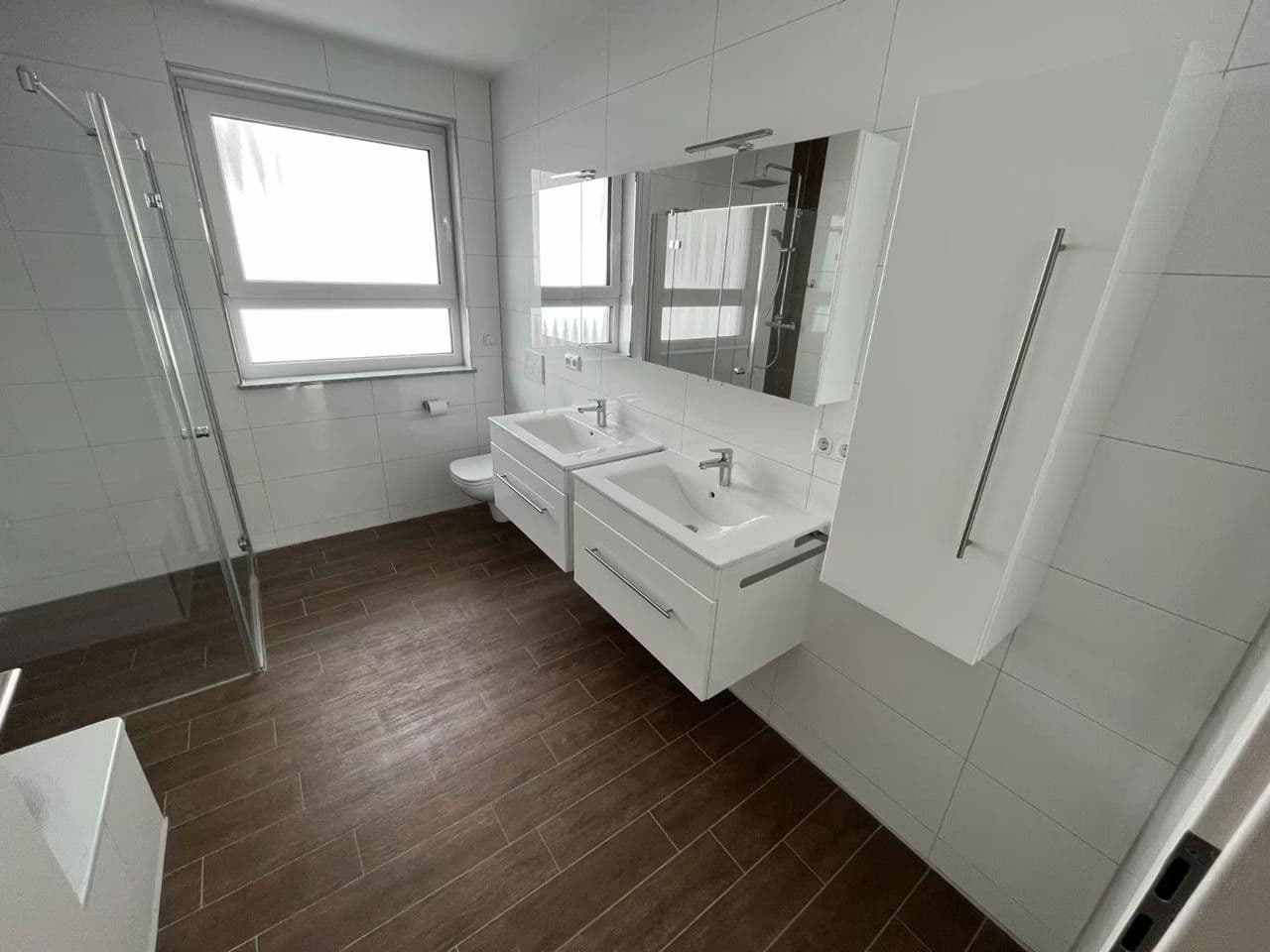 Prodej domu 450 m², pozemek 1.000 m², Ebsdorfergrund, Hessen Prodej domu 450 m², pozemek 1.000 m², Ebsdorfergrund, Hessen