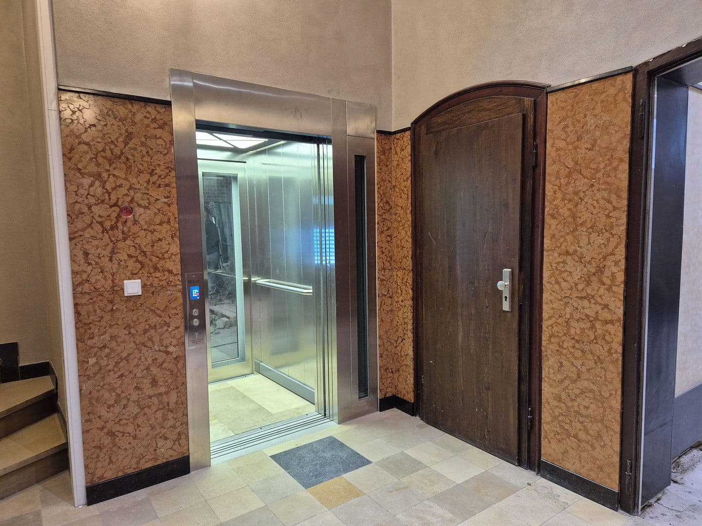 Pronájem kanceláře 160 m², Friedrich-Ebert-Str. 37-39, Düsseldorf, Severní Porýní-Vestfálsko Pronájem kanceláře 160 m², Friedrich-Ebert-Str. 37-39, Düsseldorf, Severní Porýní-Vestfálsko