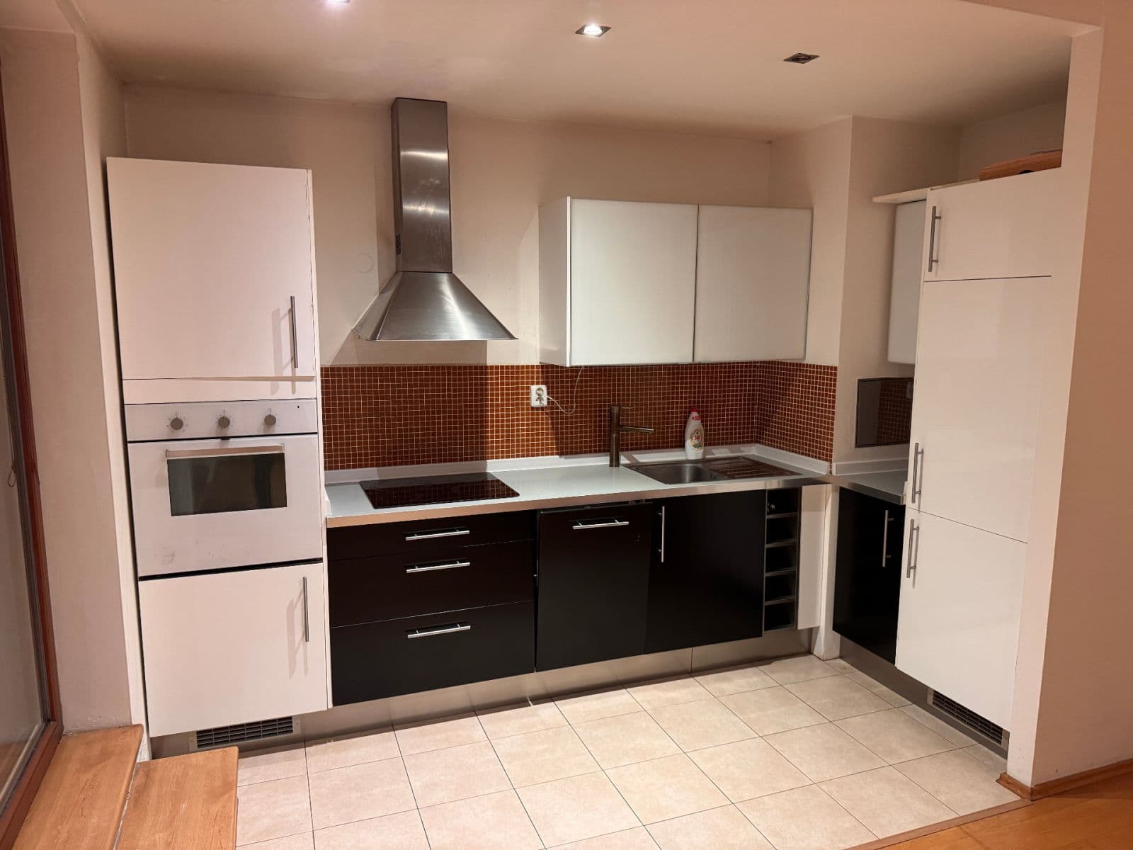 Prodej bytu 2+kk 46 m², Heinemannova, Praha, Praha Prodej bytu 2+kk 46 m², Heinemannova, Praha, Praha