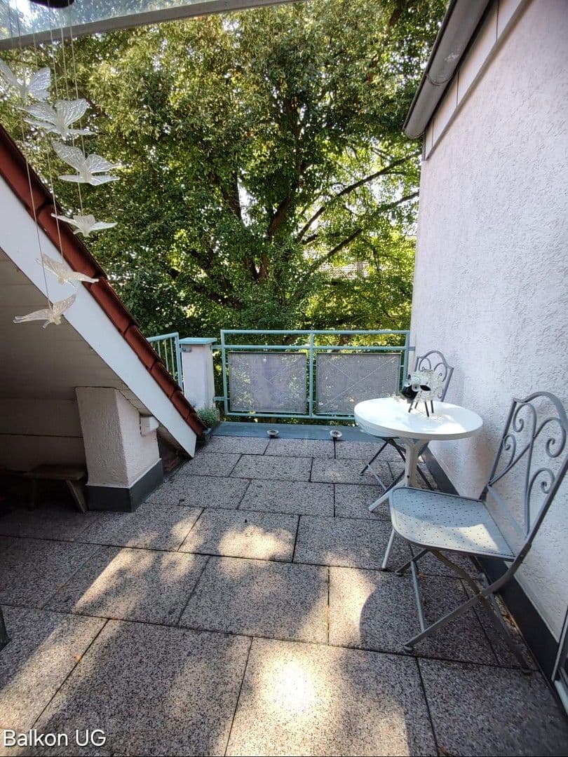 Prodej bytu 4+1 94 m², Friedrich-von-Heyd-Strasse, Weinsberg, Bádensko-Württembersko Prodej bytu 4+1 94 m², Friedrich-von-Heyd-Strasse, Weinsberg, Bádensko-Württembersko