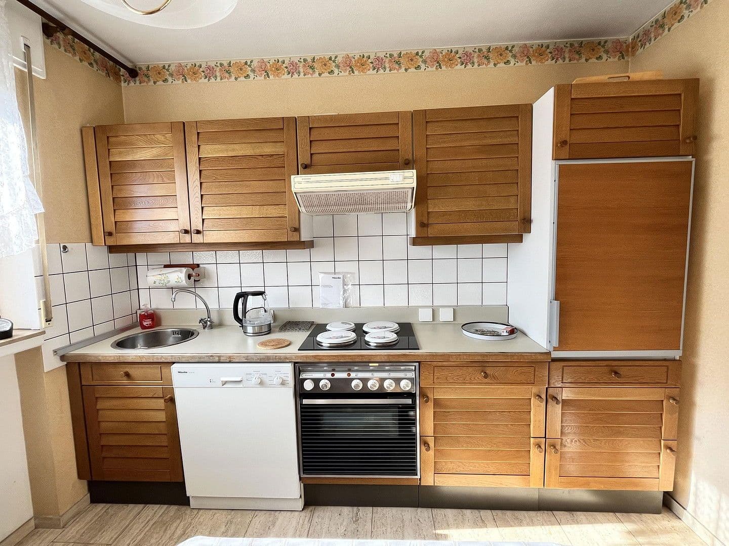 Prodej domu 95 m², pozemek 268 m², Kerpen, Severní Porýní-Vestfálsko Prodej domu 95 m², pozemek 268 m², Kerpen, Severní Porýní-Vestfálsko