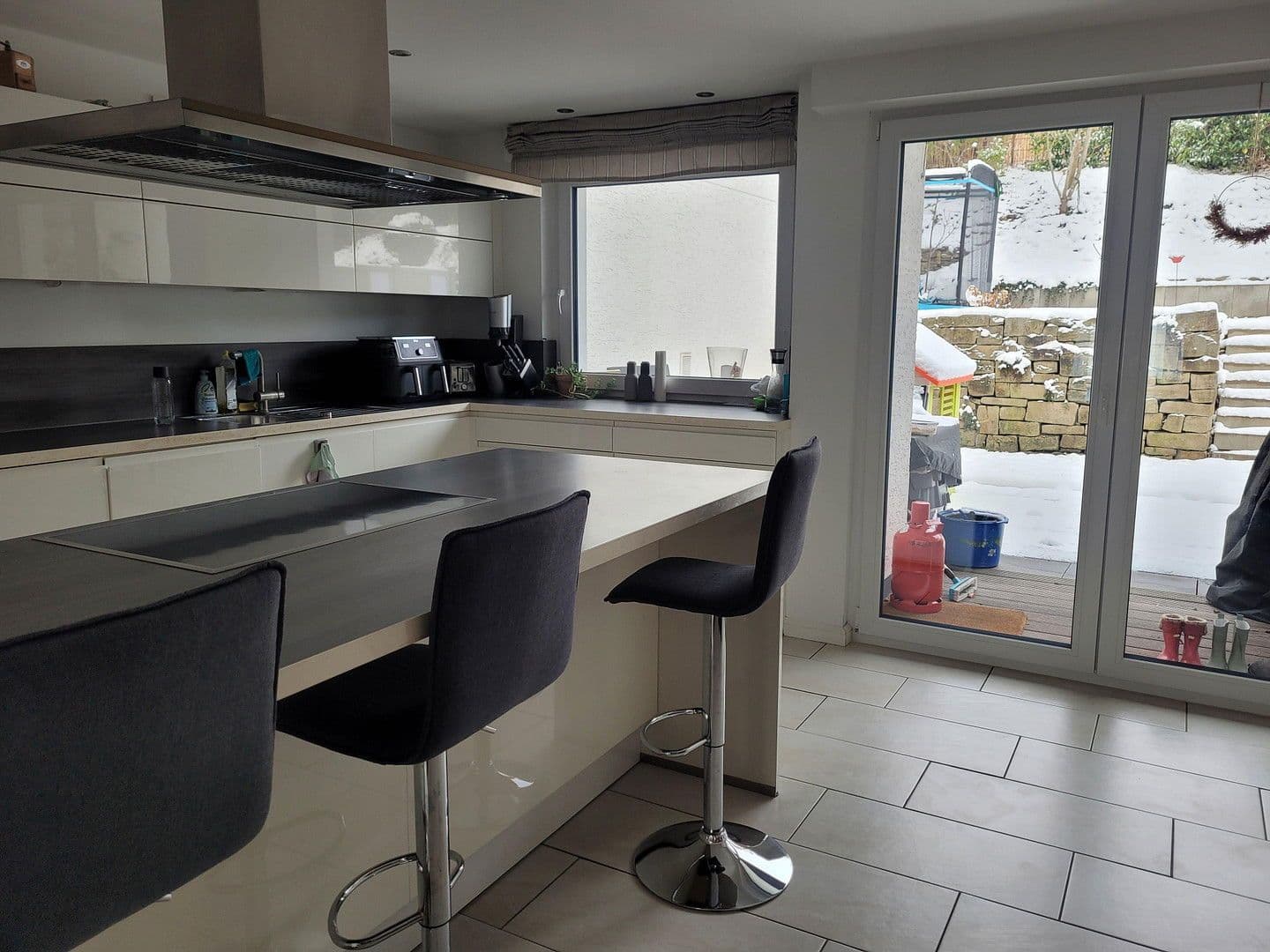 Prodej domu 133 m², pozemek 258 m², Bommerholzer Weg 12b, Wetter (Ruhr), Severní Porýní-Vestfálsko Prodej domu 133 m², pozemek 258 m², Bommerholzer Weg 12b, Wetter (Ruhr), Severní Porýní-Vestfálsko