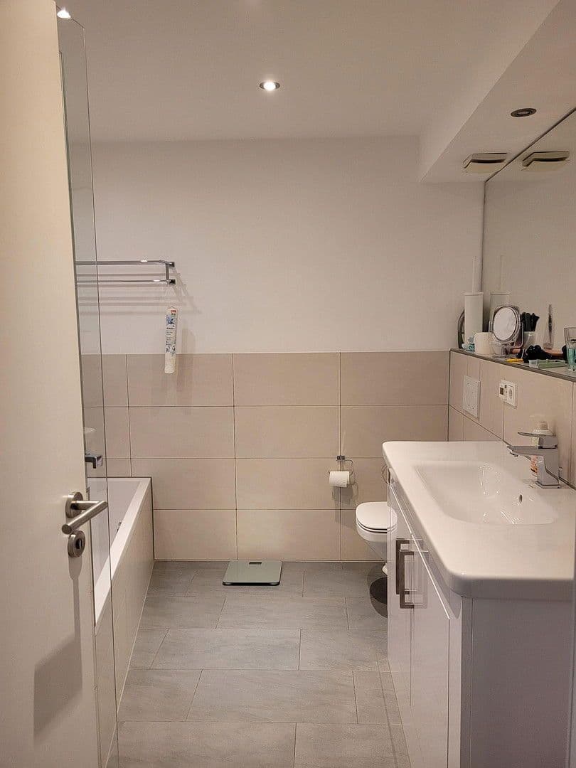 Prodej domu 133 m², pozemek 258 m², Bommerholzer Weg 12b, Wetter (Ruhr), Severní Porýní-Vestfálsko Prodej domu 133 m², pozemek 258 m², Bommerholzer Weg 12b, Wetter (Ruhr), Severní Porýní-Vestfálsko