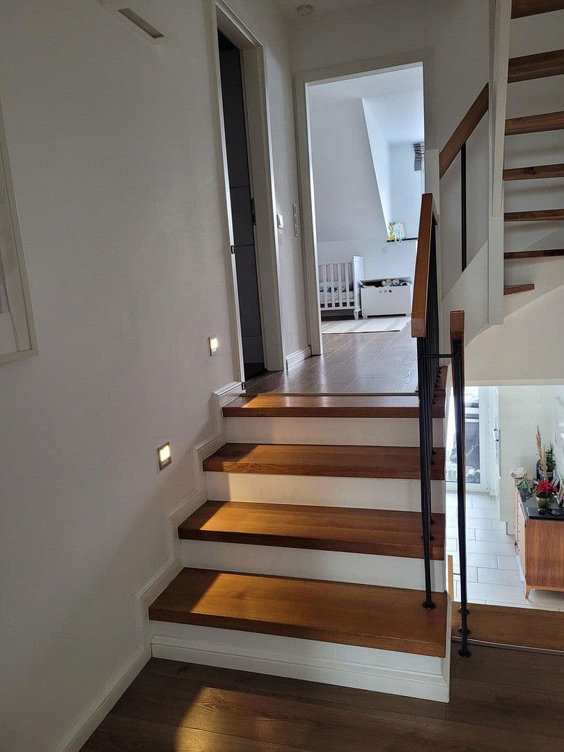 Prodej domu 133 m², pozemek 258 m², Bommerholzer Weg 12b, Wetter (Ruhr), Severní Porýní-Vestfálsko Prodej domu 133 m², pozemek 258 m², Bommerholzer Weg 12b, Wetter (Ruhr), Severní Porýní-Vestfálsko