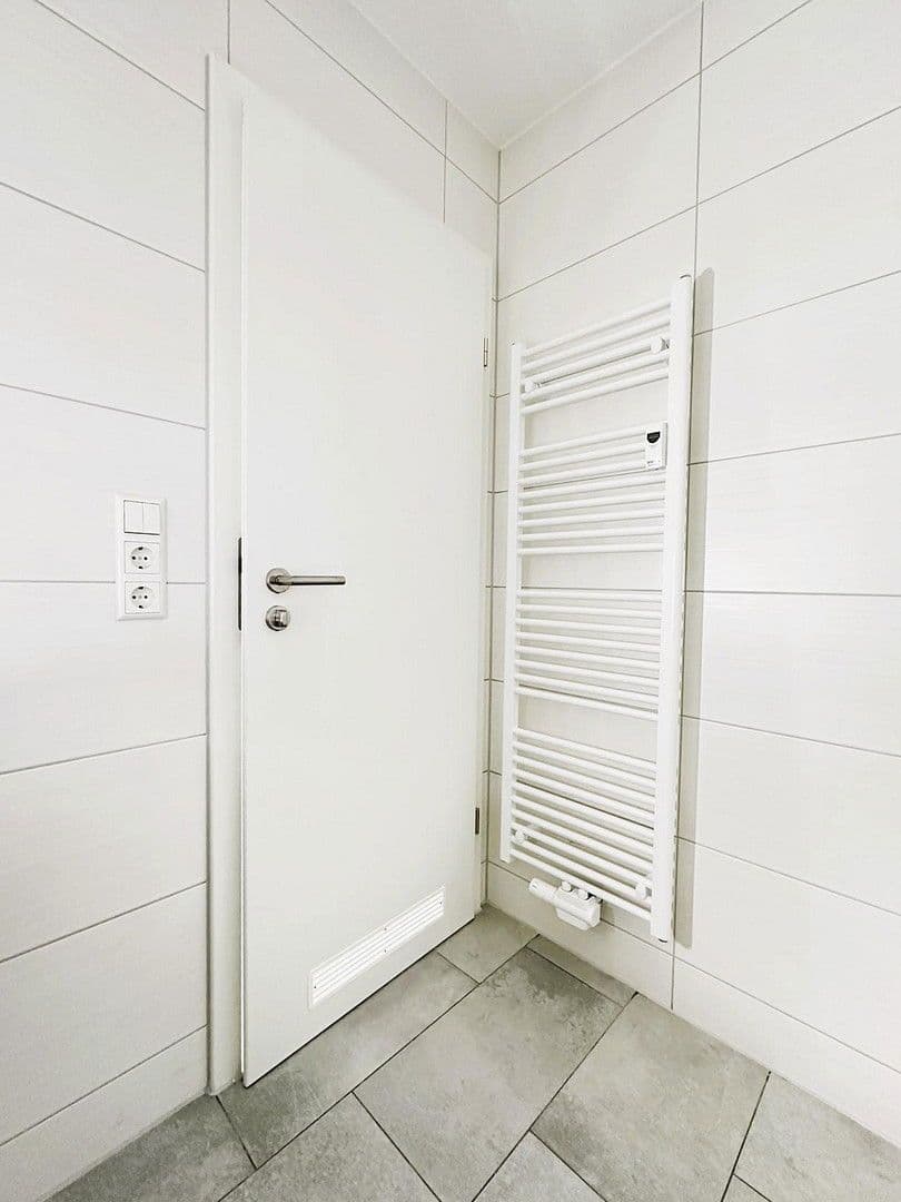 Pronájem bytu 2+kk 46 m², Fichtestr. 42, Singen (Hohentwiel), Bádensko-Württembersko Pronájem bytu 2+kk 46 m², Fichtestr. 42, Singen (Hohentwiel), Bádensko-Württembersko