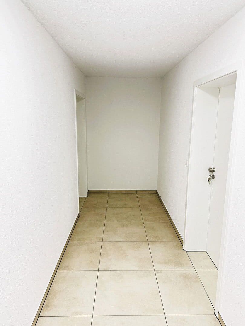 Pronájem bytu 2+kk 46 m², Fichtestr. 42, Singen (Hohentwiel), Bádensko-Württembersko Pronájem bytu 2+kk 46 m², Fichtestr. 42, Singen (Hohentwiel), Bádensko-Württembersko