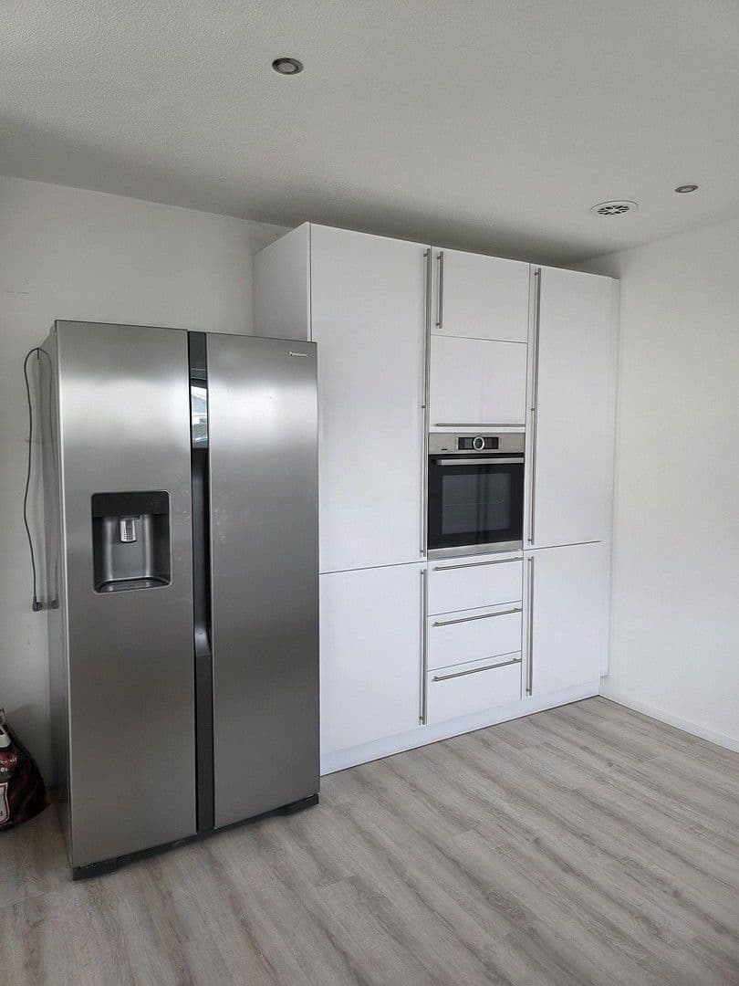 Prodej domu 167 m², pozemek 603 m², Niedereschach, Bádensko-Württembersko Prodej domu 167 m², pozemek 603 m², Niedereschach, Bádensko-Württembersko