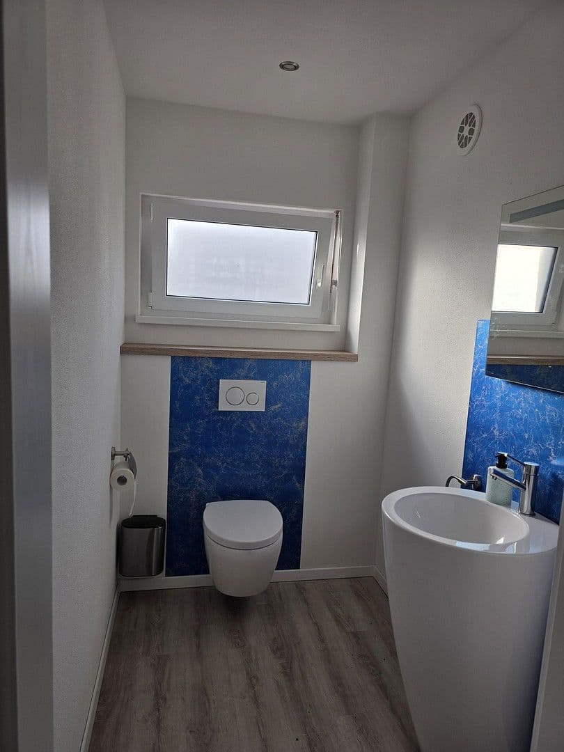 Prodej domu 167 m², pozemek 603 m², Niedereschach, Bádensko-Württembersko Prodej domu 167 m², pozemek 603 m², Niedereschach, Bádensko-Württembersko