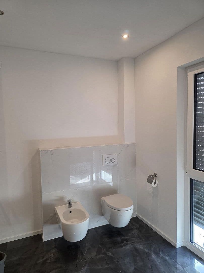 Prodej domu 167 m², pozemek 603 m², Niedereschach, Bádensko-Württembersko Prodej domu 167 m², pozemek 603 m², Niedereschach, Bádensko-Württembersko