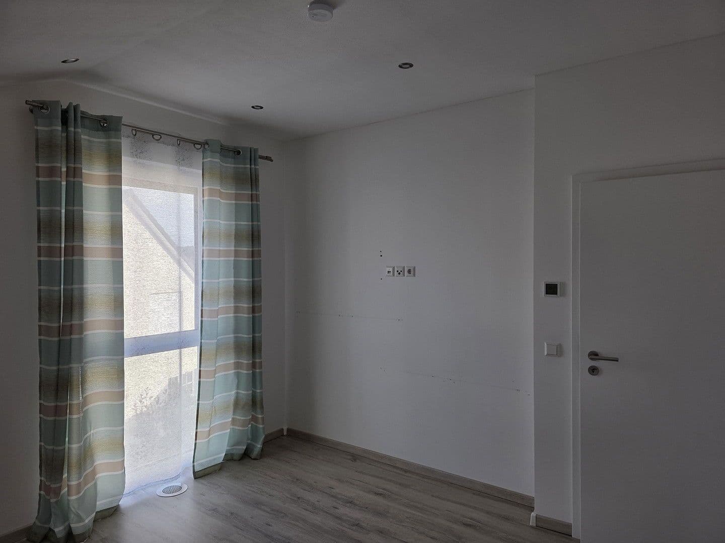 Prodej domu 167 m², pozemek 603 m², Niedereschach, Bádensko-Württembersko Prodej domu 167 m², pozemek 603 m², Niedereschach, Bádensko-Württembersko