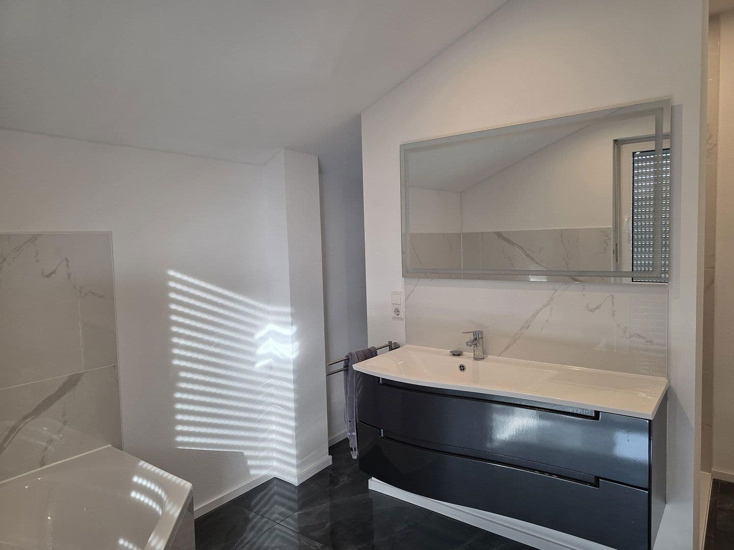 Prodej domu 167 m², pozemek 603 m², Niedereschach, Bádensko-Württembersko Prodej domu 167 m², pozemek 603 m², Niedereschach, Bádensko-Württembersko