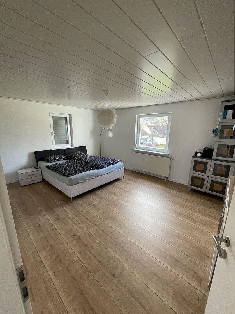 Prodej domu 140 m², pozemek 479 m², Balingen, Bádensko-Württembersko Prodej domu 140 m², pozemek 479 m², Balingen, Bádensko-Württembersko