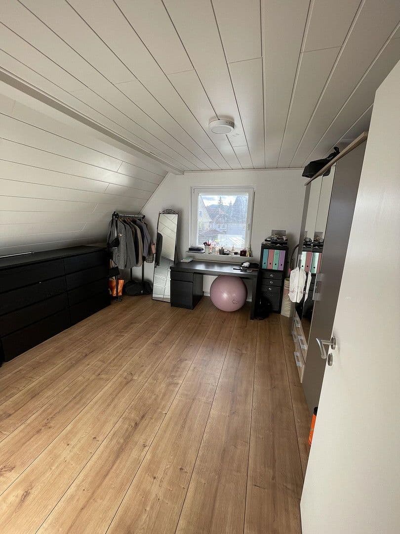 Prodej domu 140 m², pozemek 479 m², Balingen, Bádensko-Württembersko Prodej domu 140 m², pozemek 479 m², Balingen, Bádensko-Württembersko