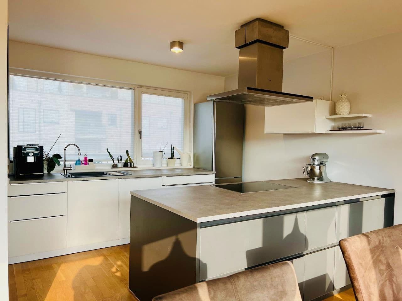 Pronájem bytu 3+1 110 m², Peterstr. 33, Nürnberg, Bavorsko Pronájem bytu 3+1 110 m², Peterstr. 33, Nürnberg, Bavorsko