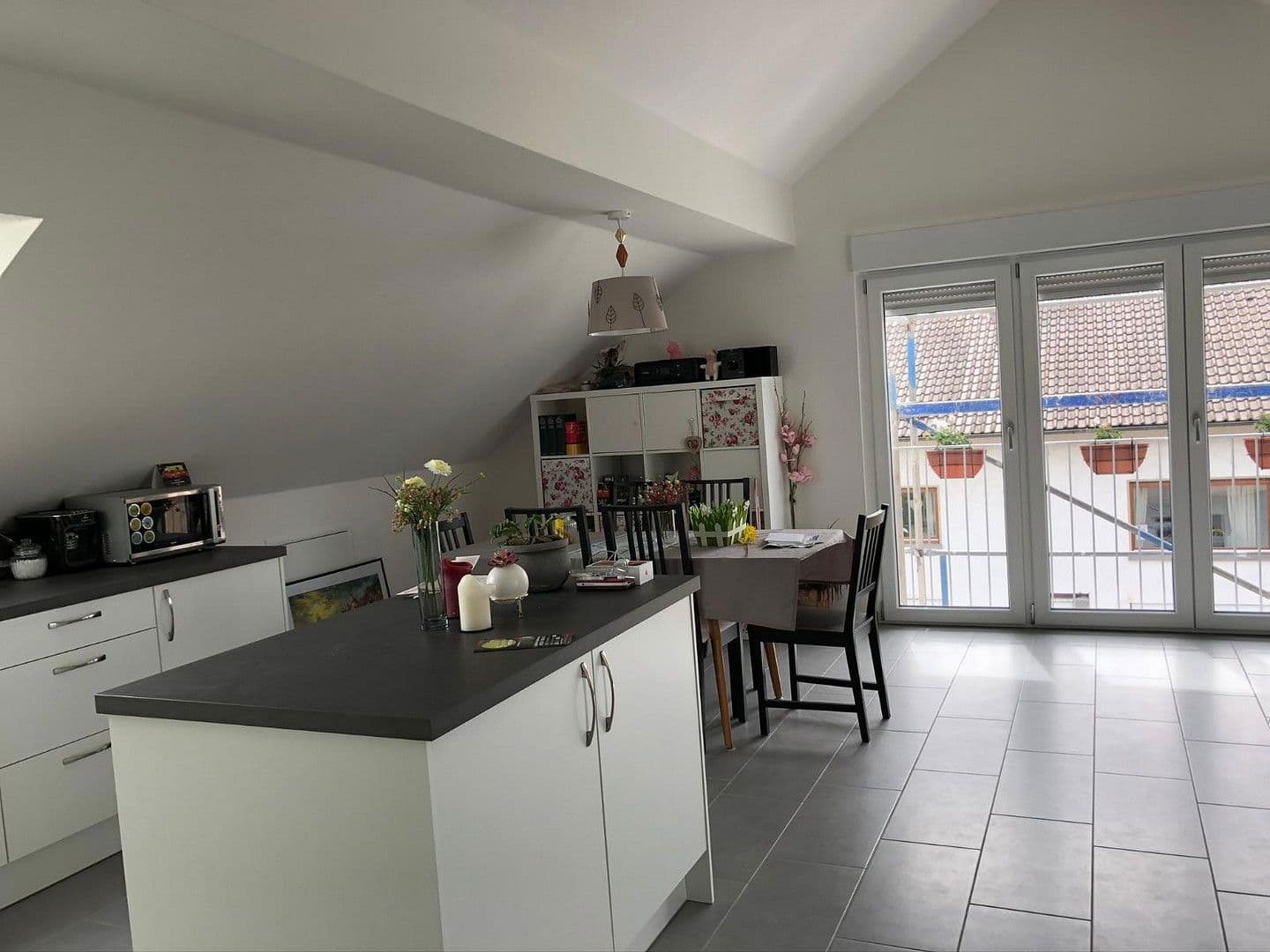 Prodej bytu 3+1 82 m², Kraichtal, Bádensko-Württembersko Prodej bytu 3+1 82 m², Kraichtal, Bádensko-Württembersko