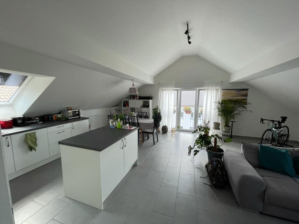 Prodej bytu 3+1 82 m², Kraichtal, Bádensko-Württembersko Prodej bytu 3+1 82 m², Kraichtal, Bádensko-Württembersko