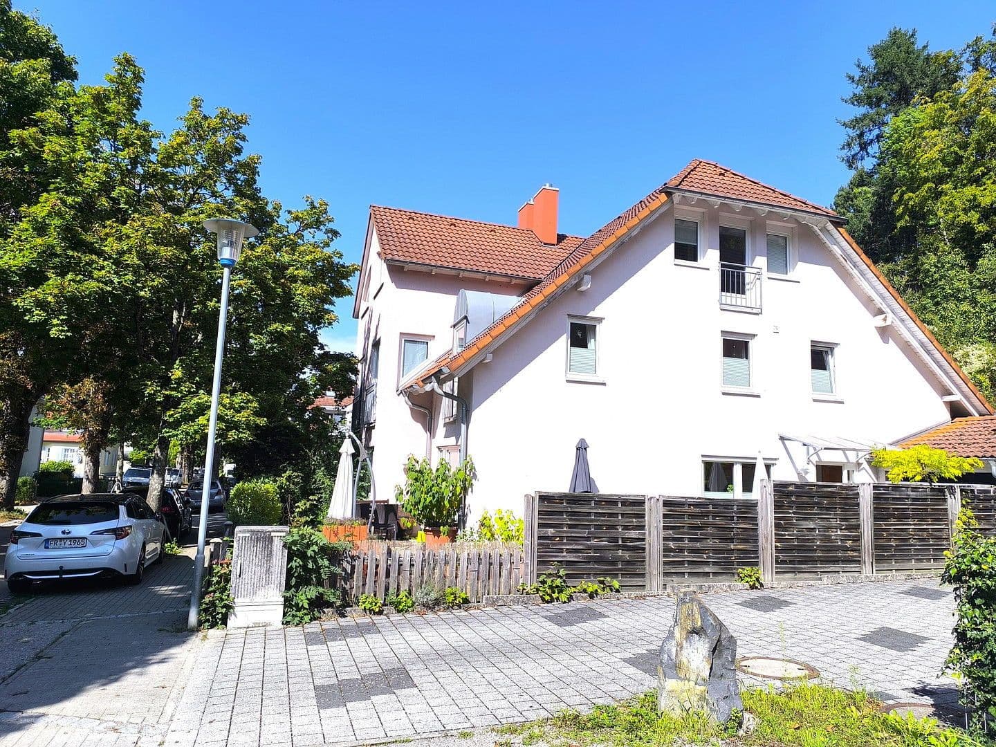 Prodej domu 154 m², pozemek 186 m², Staufen im Breisgau, Bádensko-Württembersko Prodej domu 154 m², pozemek 186 m², Staufen im Breisgau, Bádensko-Württembersko