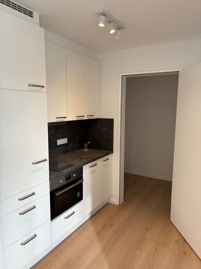 Pronájem bytu 2+1 50 m², Laer, Severní Porýní-Vestfálsko Pronájem bytu 2+1 50 m², Laer, Severní Porýní-Vestfálsko