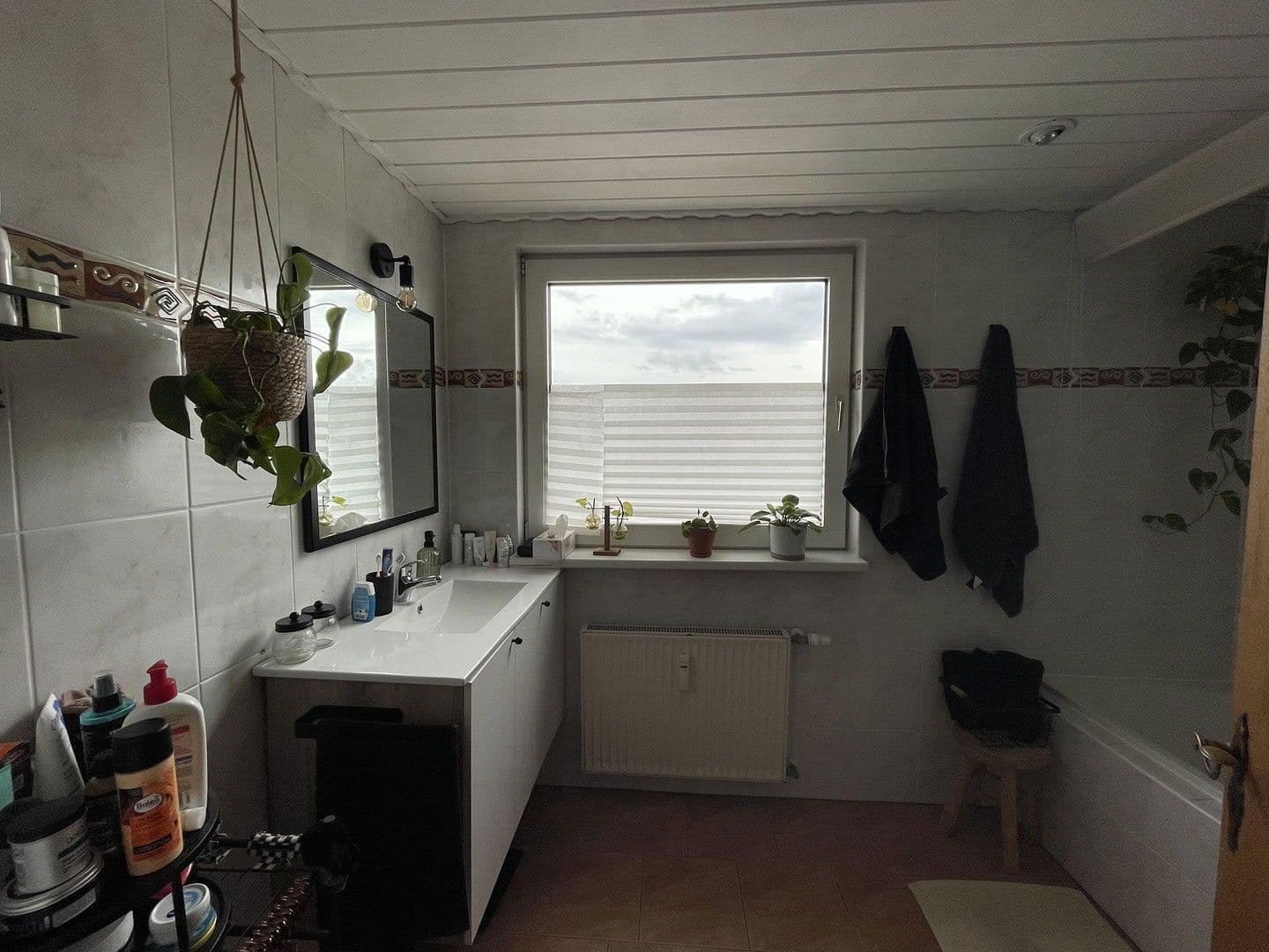 Pronájem bytu 3+1 79 m², Düsseldorfer Str. 7, Essen, Severní Porýní-Vestfálsko Pronájem bytu 3+1 79 m², Düsseldorfer Str. 7, Essen, Severní Porýní-Vestfálsko