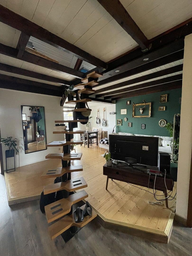 Pronájem bytu 3+1 79 m², Düsseldorfer Str. 7, Essen, Severní Porýní-Vestfálsko Pronájem bytu 3+1 79 m², Düsseldorfer Str. 7, Essen, Severní Porýní-Vestfálsko