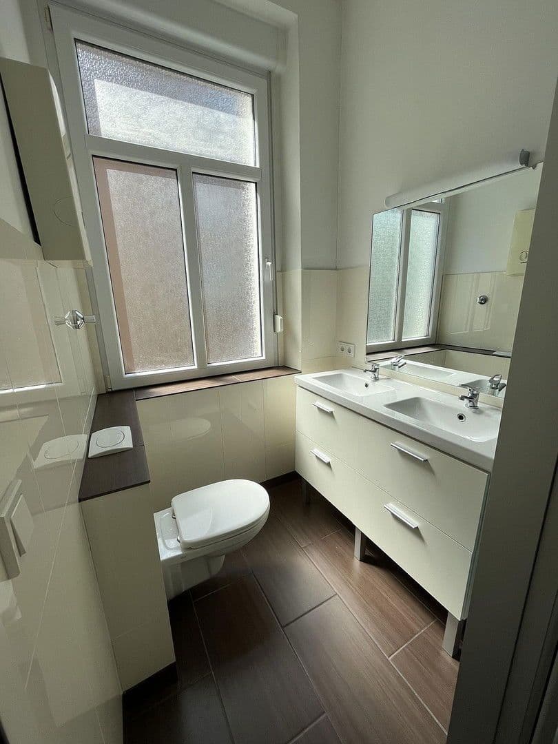 Pronájem bytu 5+kk 150 m², Wupperstr. 101, Solingen, Severní Porýní-Vestfálsko Pronájem bytu 5+kk 150 m², Wupperstr. 101, Solingen, Severní Porýní-Vestfálsko