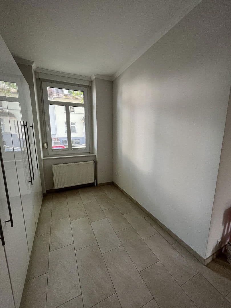 Pronájem bytu 5+kk 150 m², Wupperstr. 101, Solingen, Severní Porýní-Vestfálsko Pronájem bytu 5+kk 150 m², Wupperstr. 101, Solingen, Severní Porýní-Vestfálsko