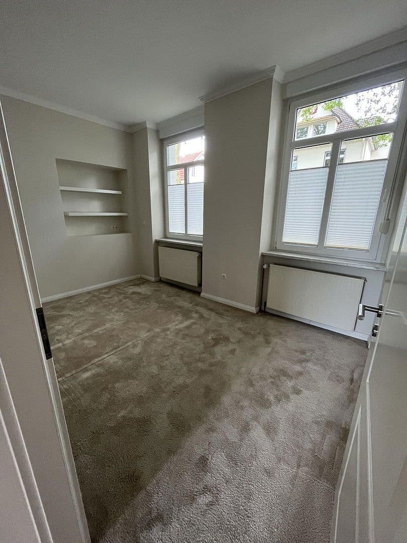 Pronájem bytu 5+kk 150 m², Wupperstr. 101, Solingen, Severní Porýní-Vestfálsko Pronájem bytu 5+kk 150 m², Wupperstr. 101, Solingen, Severní Porýní-Vestfálsko