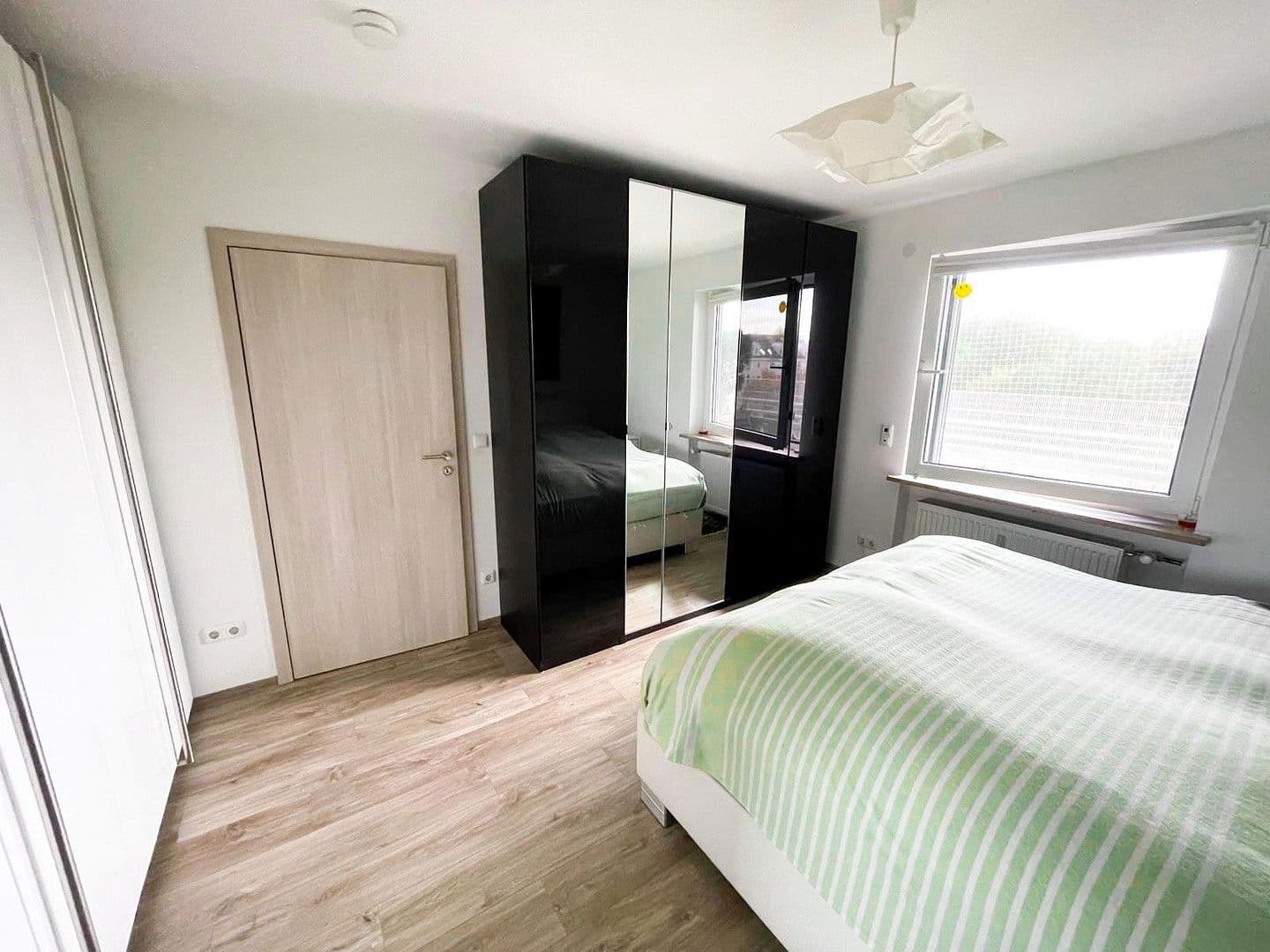 Prodej bytu 4+1 90 m², Albert-Roßhaupterstraße 14, München, Bavorsko Prodej bytu 4+1 90 m², Albert-Roßhaupterstraße 14, München, Bavorsko