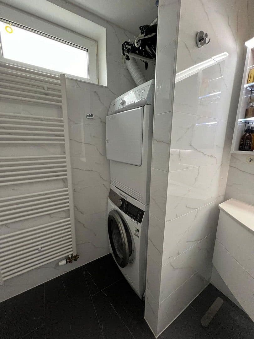 Prodej bytu 4+1 90 m², Albert-Roßhaupterstraße 14, München, Bavorsko Prodej bytu 4+1 90 m², Albert-Roßhaupterstraße 14, München, Bavorsko