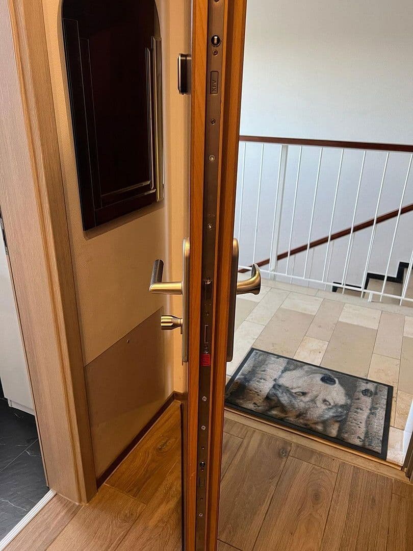 Prodej bytu 4+1 90 m², Albert-Roßhaupterstraße 14, München, Bavorsko Prodej bytu 4+1 90 m², Albert-Roßhaupterstraße 14, München, Bavorsko