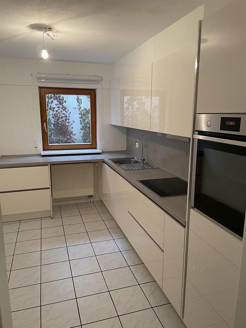 Prodej bytu 3+kk 85 m², Doktor-Hermann-Bizer-Straße 30, Albstadt, Bádensko-Württembersko Prodej bytu 3+kk 85 m², Doktor-Hermann-Bizer-Straße 30, Albstadt, Bádensko-Württembersko