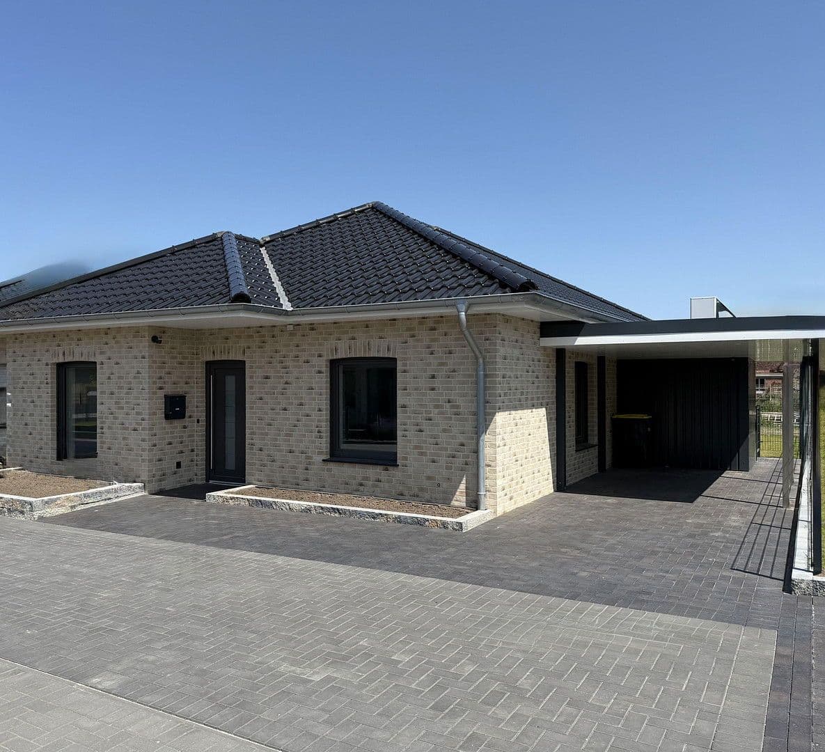 Prodej domu 106 m², pozemek 470 m², Herzlake, Dolní Sasko Prodej domu 106 m², pozemek 470 m², Herzlake, Dolní Sasko