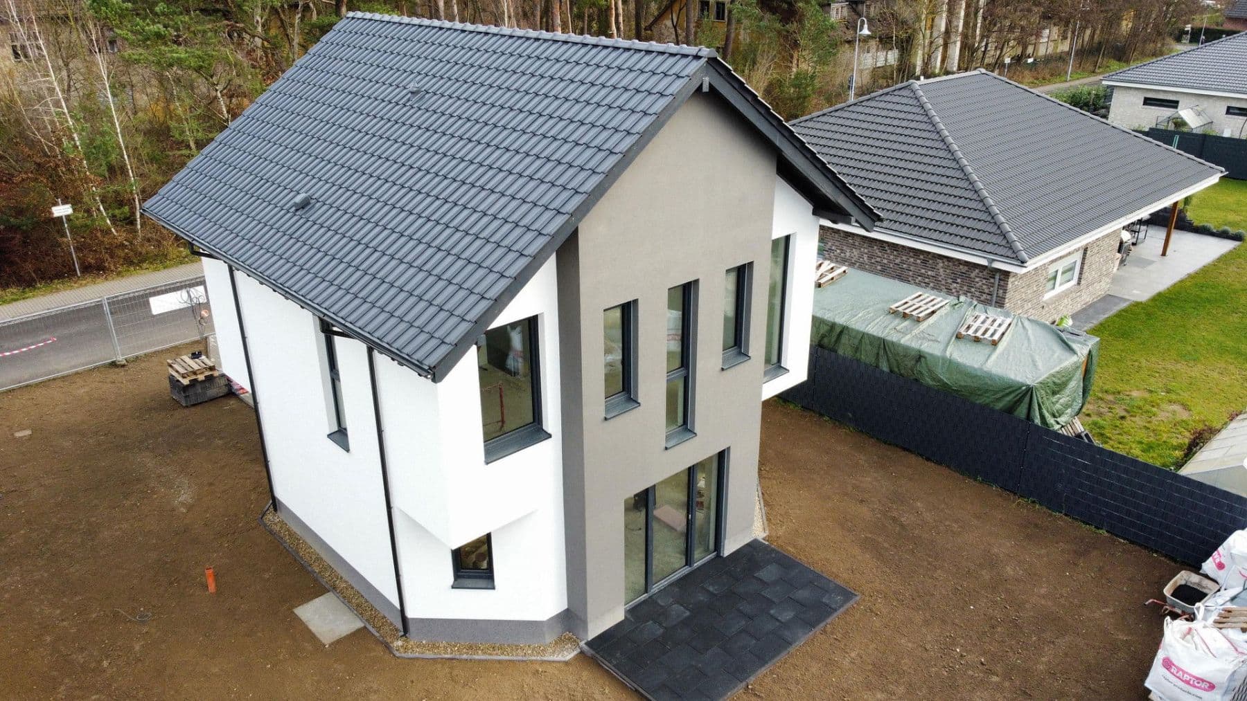 Prodej domu 123 m², pozemek 440 m², Reichweinstraße 4, Werneuchen, Braniborsko Prodej domu 123 m², pozemek 440 m², Reichweinstraße 4, Werneuchen, Braniborsko