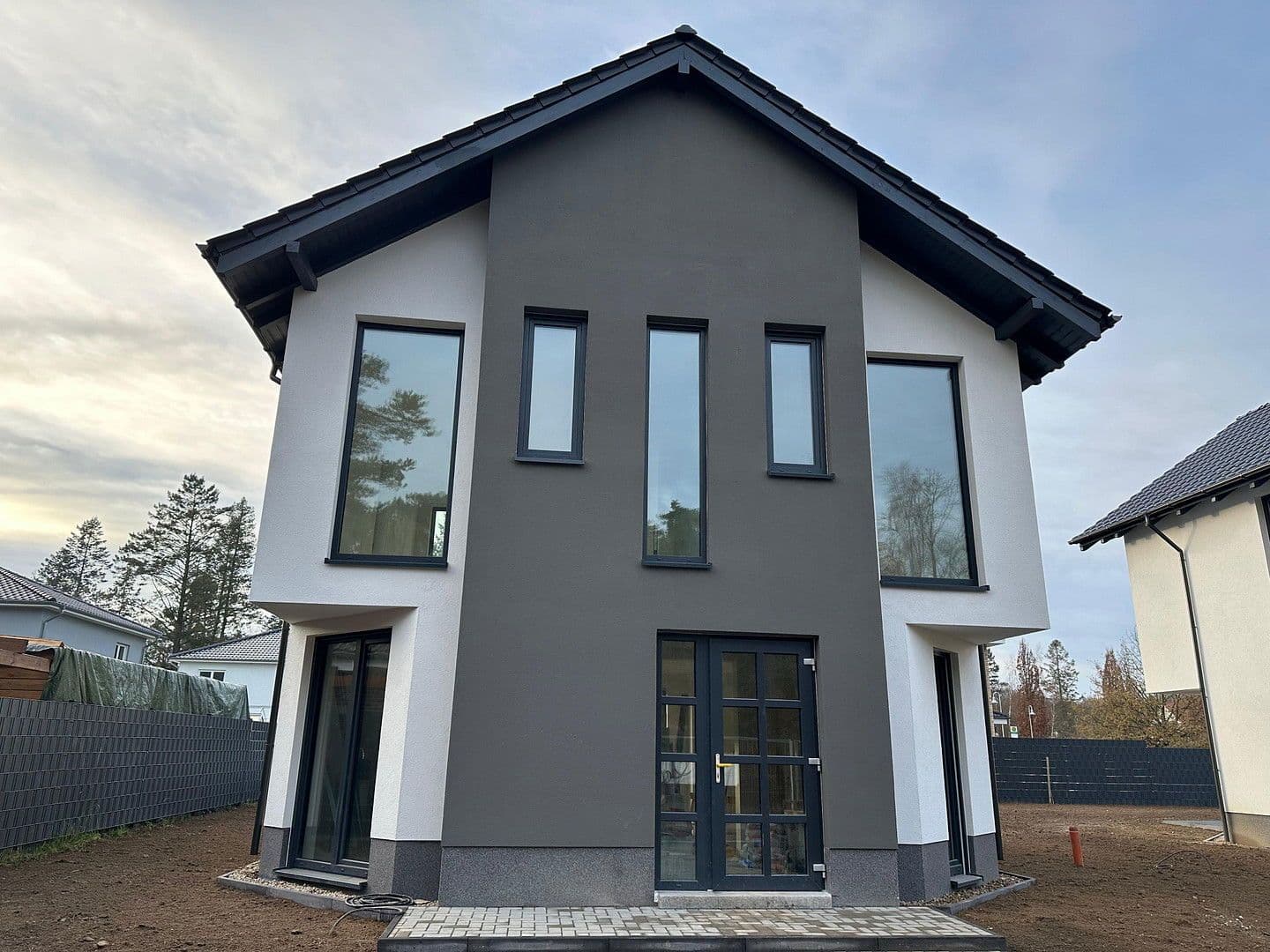 Prodej domu 123 m², pozemek 440 m², Reichweinstraße 4, Werneuchen, Braniborsko Prodej domu 123 m², pozemek 440 m², Reichweinstraße 4, Werneuchen, Braniborsko