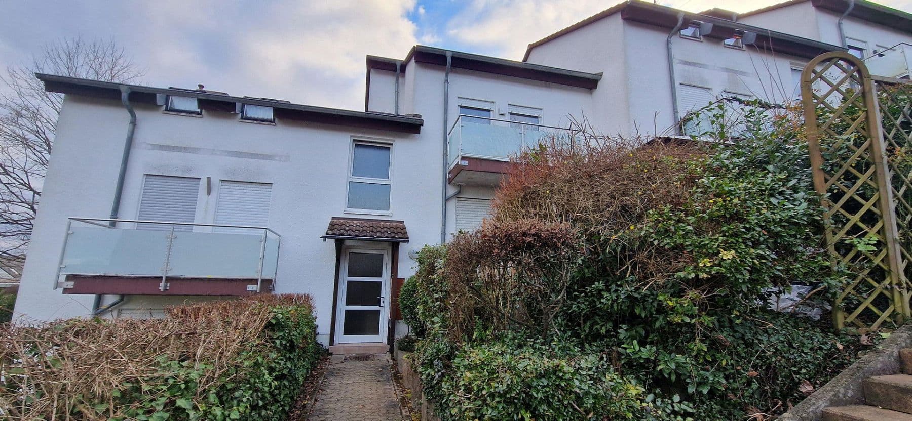 Pronájem bytu 2+1 38 m², Robert-Koch-Straße 30A, Saarbrücken, Země Sársko Pronájem bytu 2+1 38 m², Robert-Koch-Straße 30A, Saarbrücken, Země Sársko