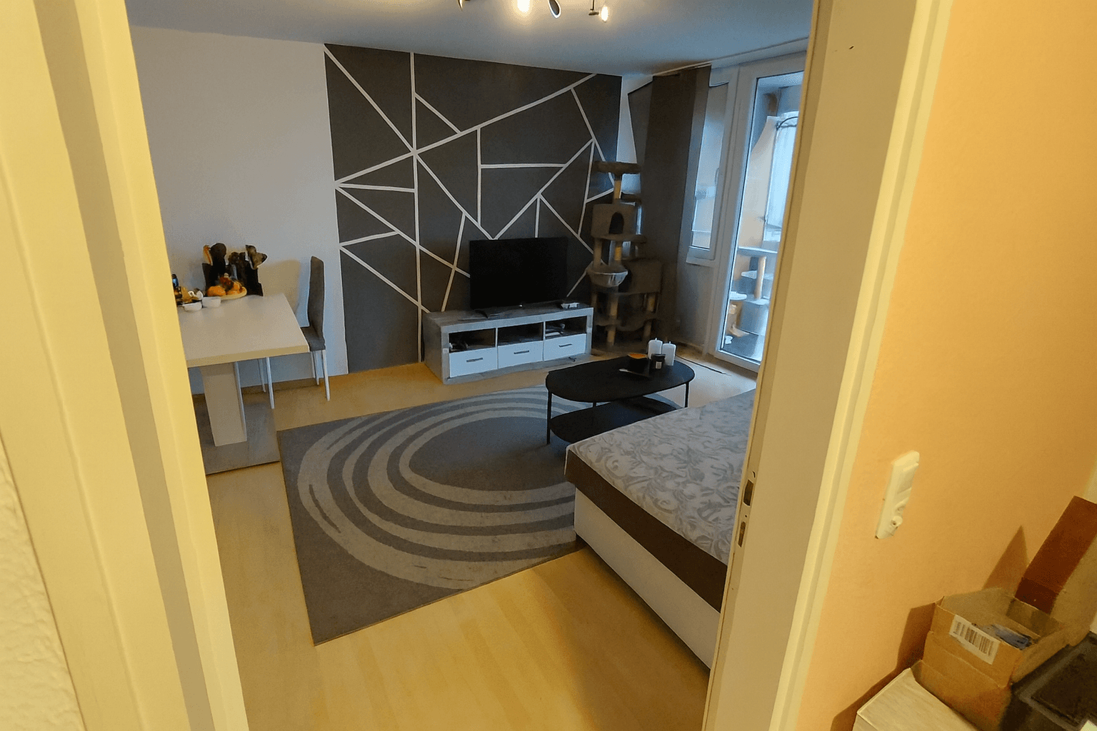 Prodej bytu 2+1 56 m², Mainz, Porýní-Falc Prodej bytu 2+1 56 m², Mainz, Porýní-Falc