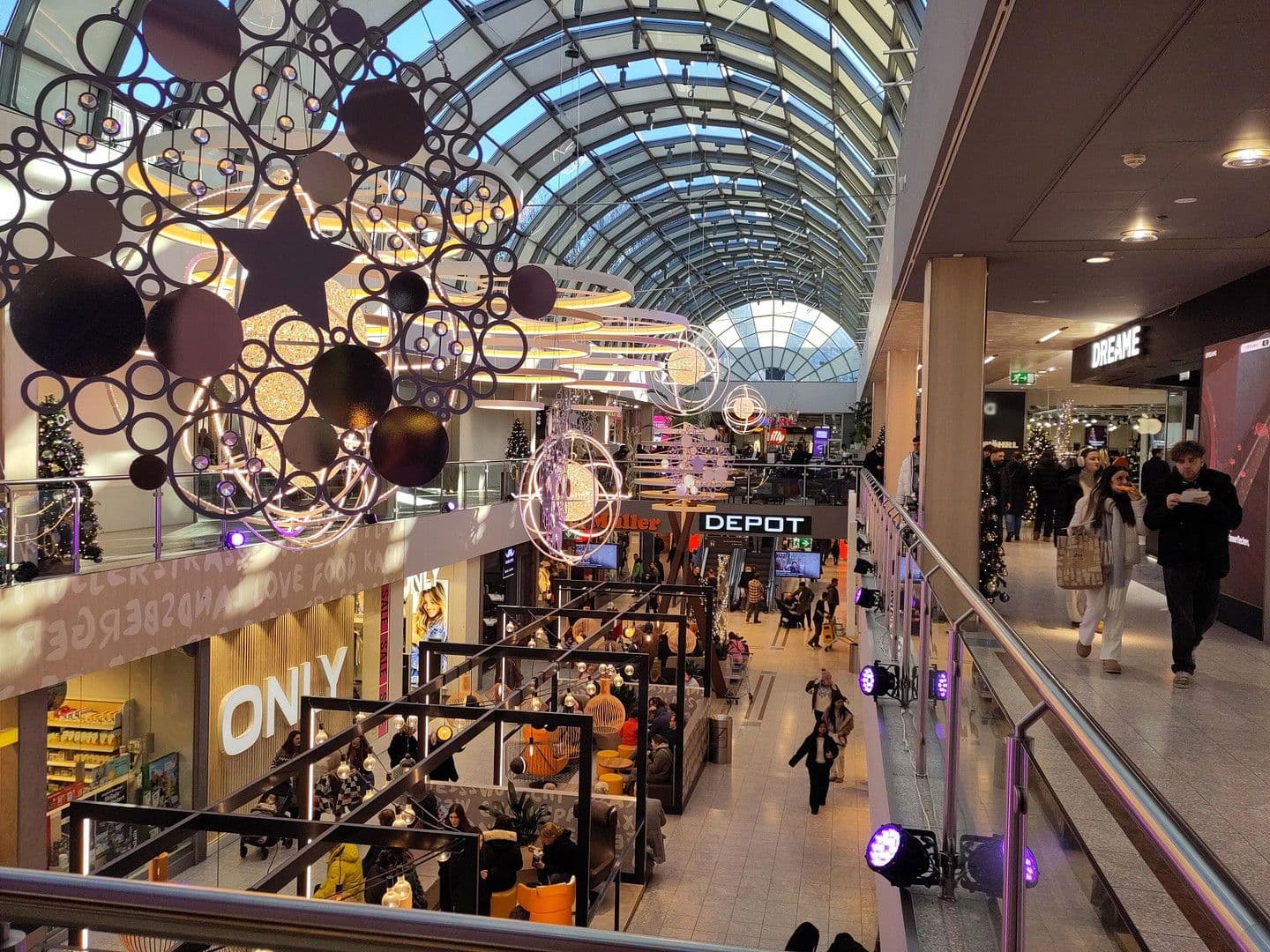 Prodej bytu 1+1 38 m², Riesstr. 65 / 3, München, Bavorsko Prodej bytu 1+1 38 m², Riesstr. 65 / 3, München, Bavorsko