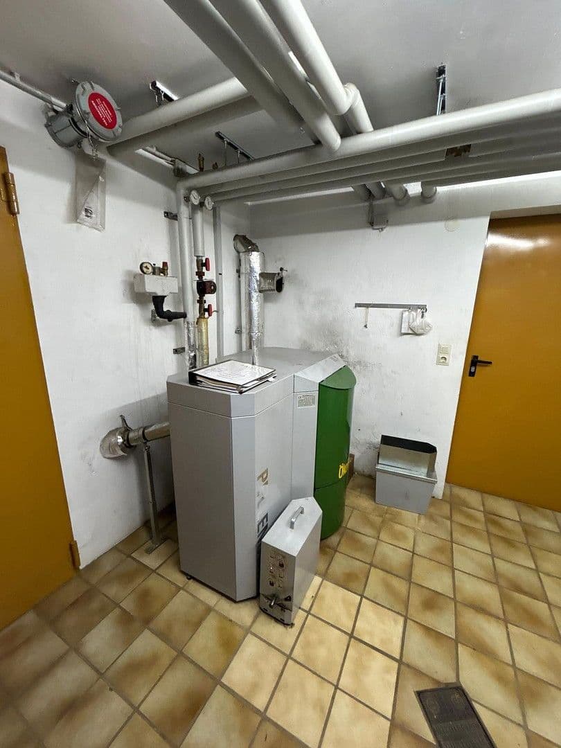 Prodej domu 171 m², pozemek 396 m², Weilheim an der Teck, Bádensko-Württembersko Prodej domu 171 m², pozemek 396 m², Weilheim an der Teck, Bádensko-Württembersko