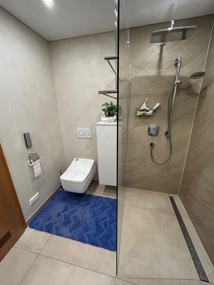 Prodej domu 171 m², pozemek 396 m², Weilheim an der Teck, Bádensko-Württembersko Prodej domu 171 m², pozemek 396 m², Weilheim an der Teck, Bádensko-Württembersko