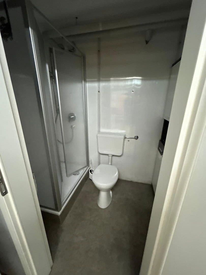 Prodej domu 171 m², pozemek 396 m², Weilheim an der Teck, Bádensko-Württembersko Prodej domu 171 m², pozemek 396 m², Weilheim an der Teck, Bádensko-Württembersko