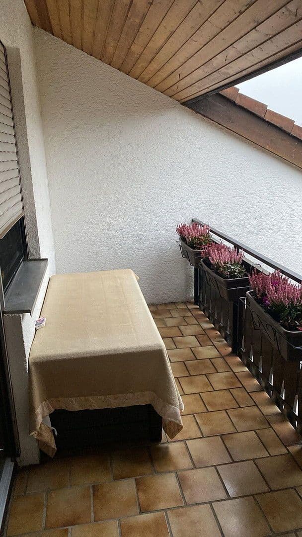 Prodej domu 171 m², pozemek 396 m², Weilheim an der Teck, Bádensko-Württembersko Prodej domu 171 m², pozemek 396 m², Weilheim an der Teck, Bádensko-Württembersko