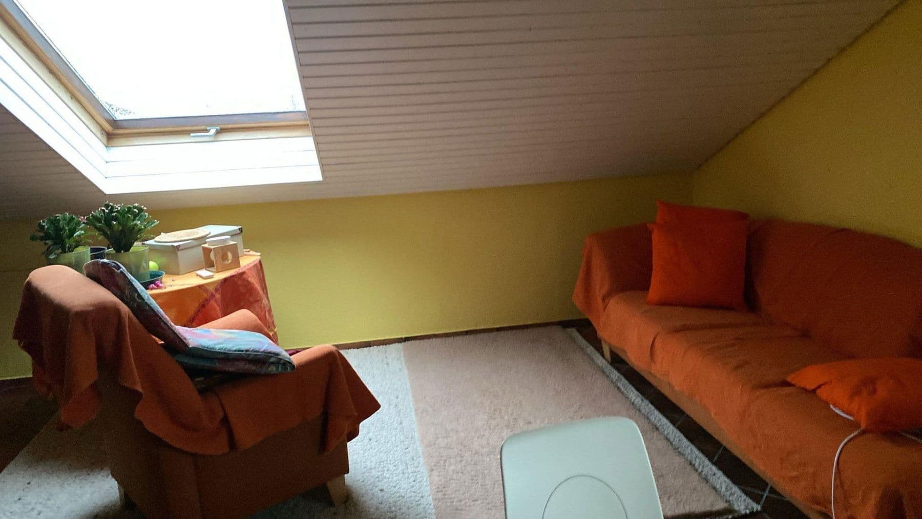 Prodej domu 171 m², pozemek 396 m², Weilheim an der Teck, Bádensko-Württembersko Prodej domu 171 m², pozemek 396 m², Weilheim an der Teck, Bádensko-Württembersko