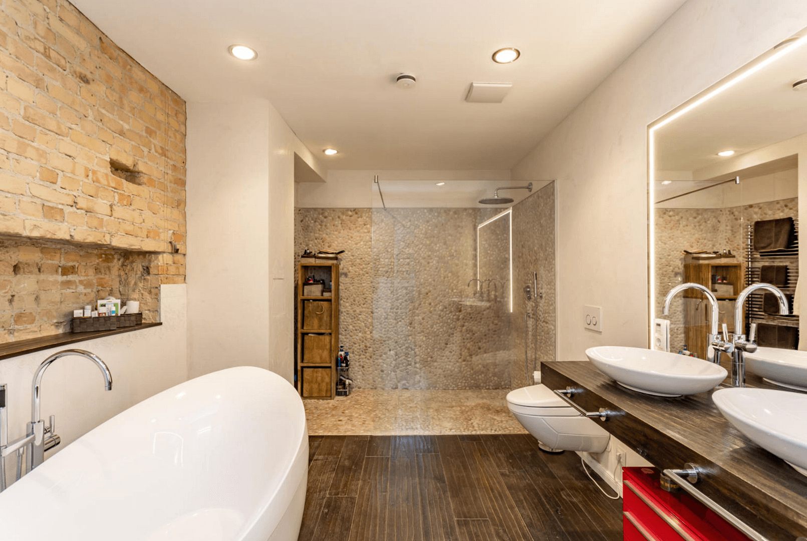 Pronájem bytu 4+1 206 m², Akazienallee 35a, Berlin, Berlín Pronájem bytu 4+1 206 m², Akazienallee 35a, Berlin, Berlín