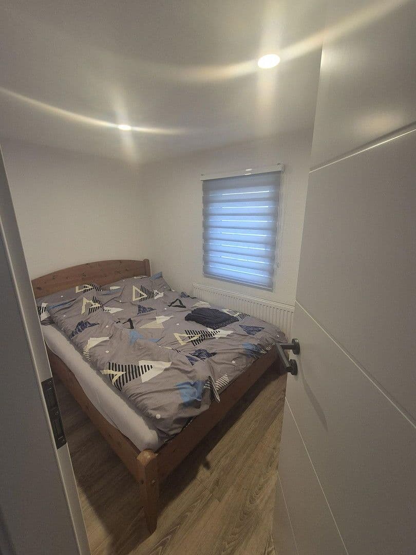 Prodej domu 200 m², pozemek 262 m², Illingen, Bádensko-Württembersko Prodej domu 200 m², pozemek 262 m², Illingen, Bádensko-Württembersko