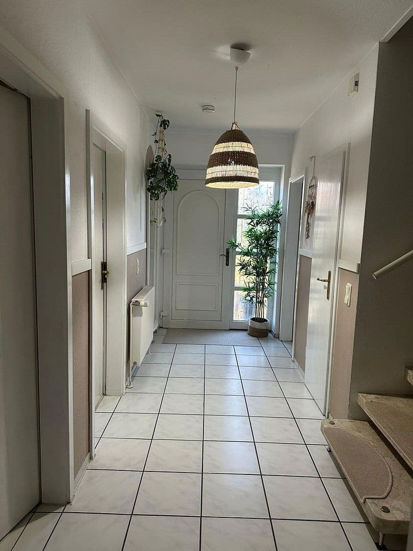 Pronájem domu 105 m², pozemek 400 m², Esmarkstrasse 1c, Mittelangeln, Šlesvicko-Holštýnsko Pronájem domu 105 m², pozemek 400 m², Esmarkstrasse 1c, Mittelangeln, Šlesvicko-Holštýnsko